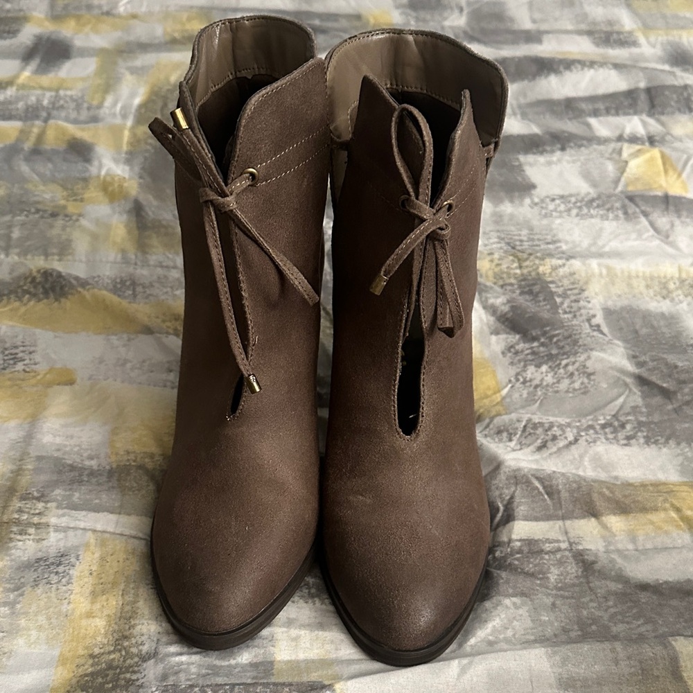 Sbicca Brown Heeled Boots